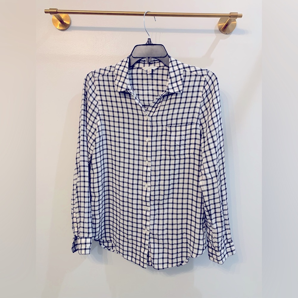 White and black plaid button down shirt